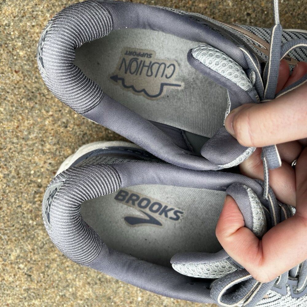 Brooks Womens Size 8 B Adrenaline GTS 20 1202961B073 Gray Running Sneakers - Picture 12 of 14